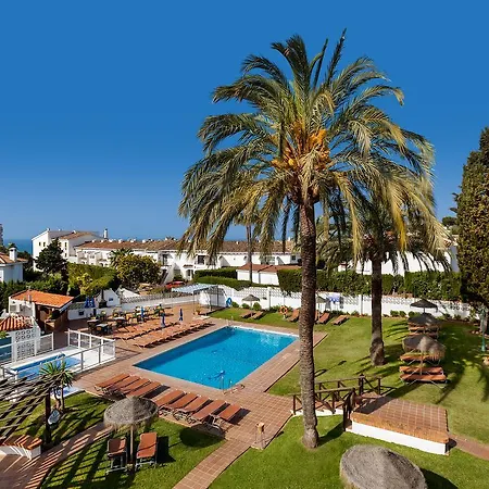 Crown Club La Riviera